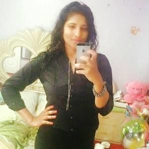 Meet your Posher, Tina